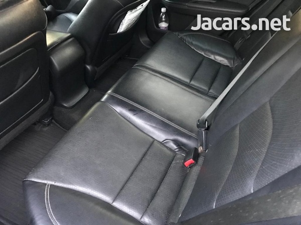 Honda Accord 2,4L 2015-4