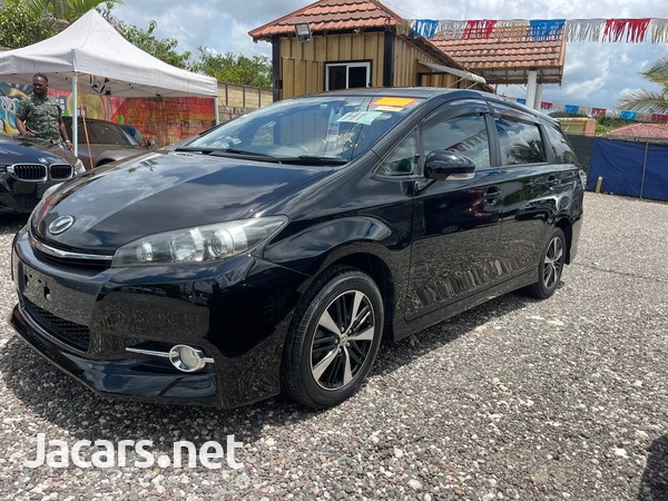 Toyota Wish 1,8L 2013-1