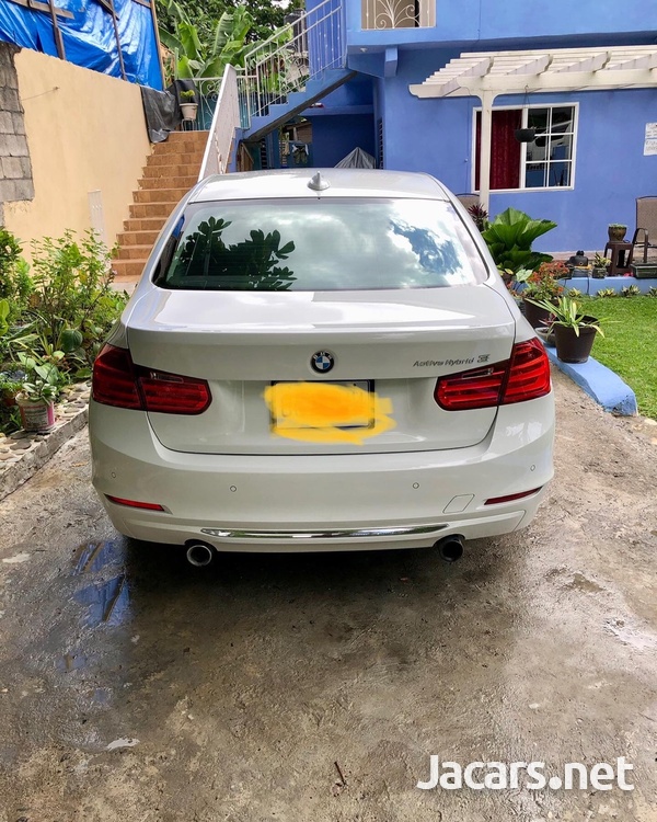 BMW 3-Series 2,0L 2013-2