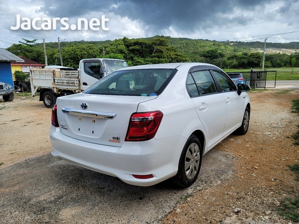 Toyota Axio 1,5L 2016-5