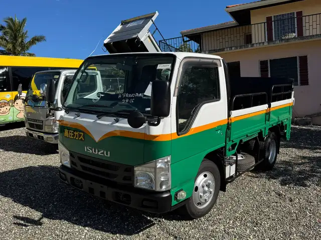 2015 Isuzu Elf, Manchester