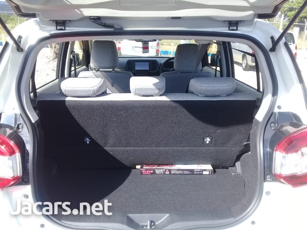 Toyota Passo 1,5L 2017-6