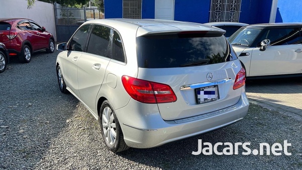 Mercedes-Benz B-Class 1,6L 2012-4