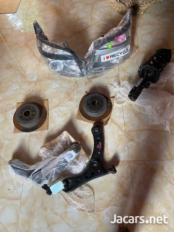 Voxy parts