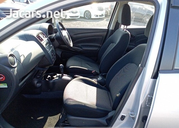 Nissan Latio 1,2L 2016-10