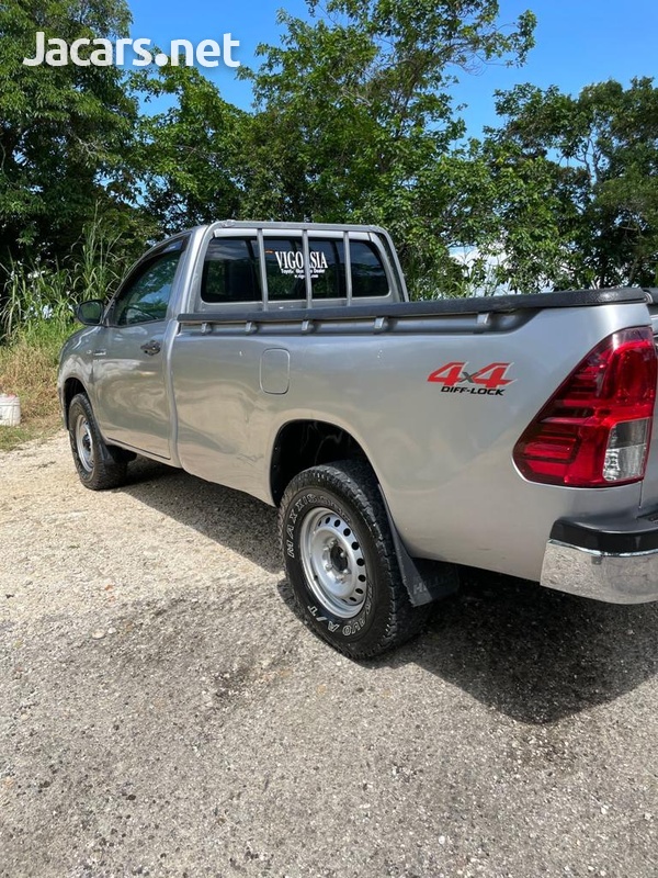 Toyota Hilux 3,0L 2017-3