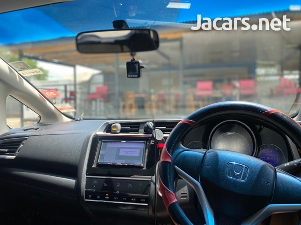 Honda Fit 1,5L 2015-1
