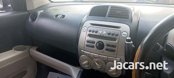 Toyota Passo 1,0L 2008-5