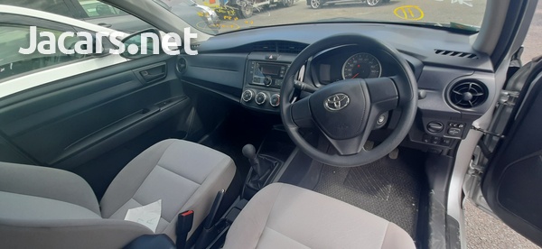 Toyota Axio 1,5L 2017