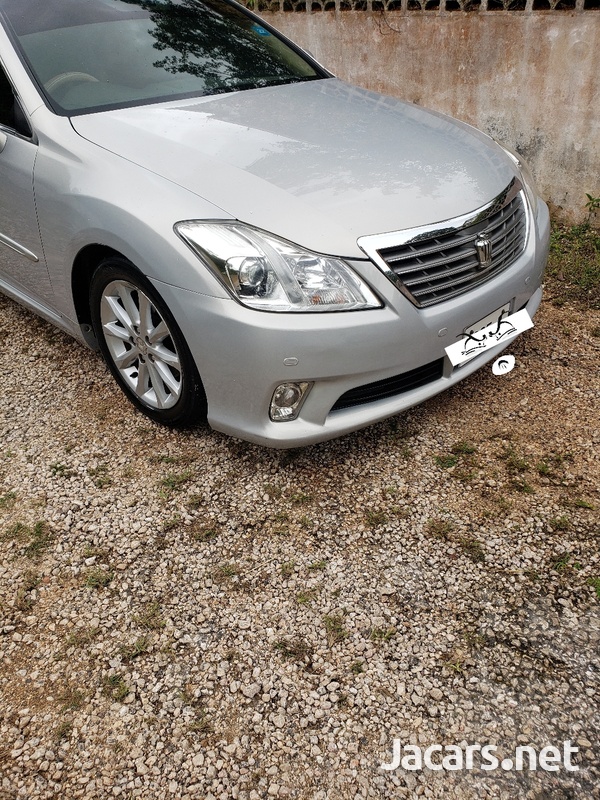 Toyota Crown 3,5L 2010-11
