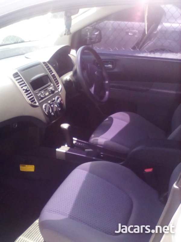 Nissan Wingroad 1,5L 2014-2