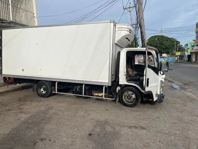 2017 7ton Isuzu ELF, Kingston