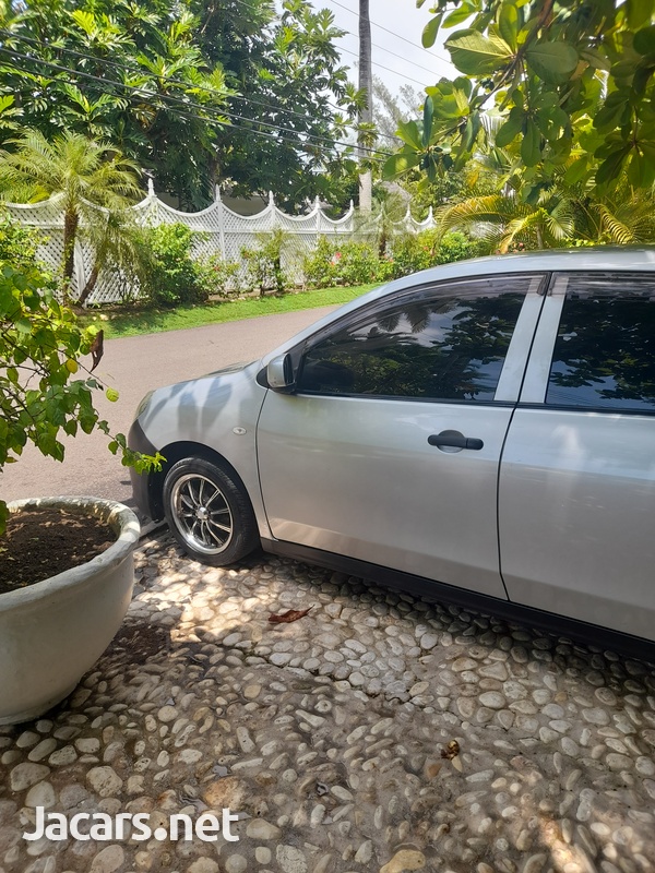Nissan AD Wagon 1,4L 2012-1