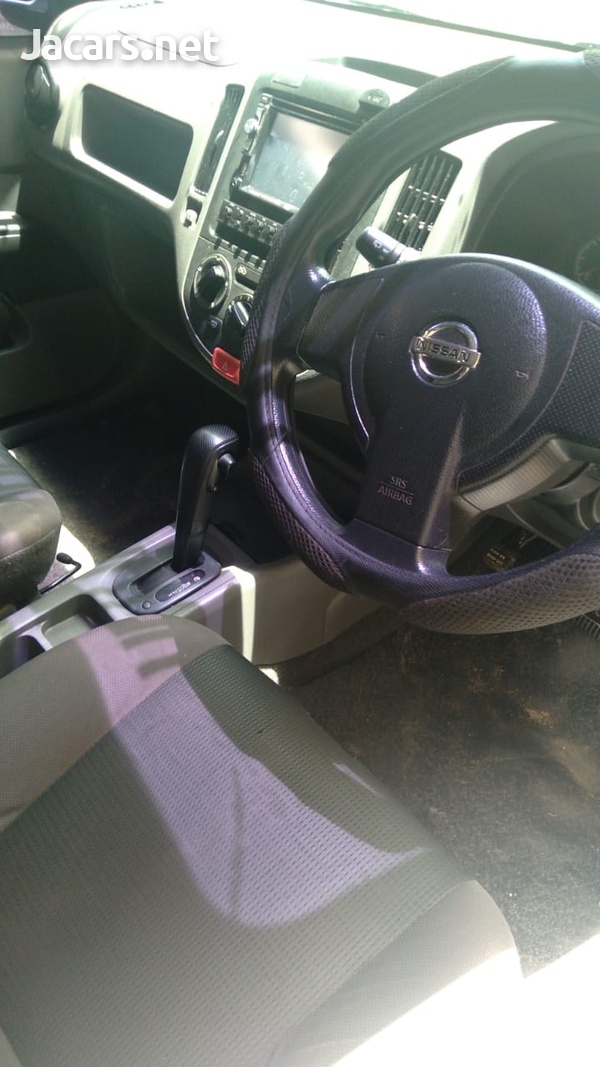 Nissan AD Wagon 1,5L 2012-3