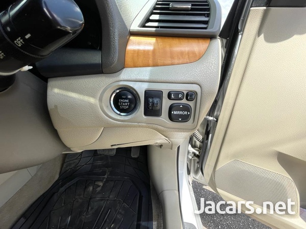 Toyota Premio 2,0L 2010-8