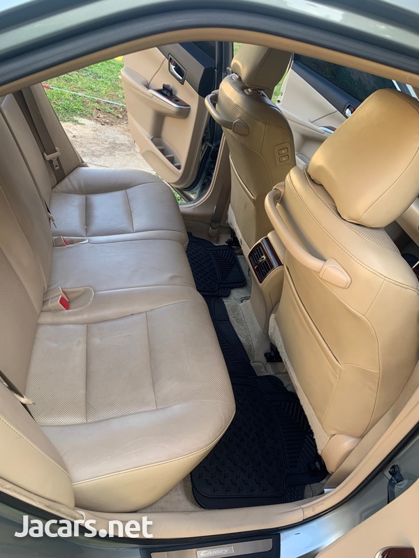 Toyota Camry 2,5L 2015-9