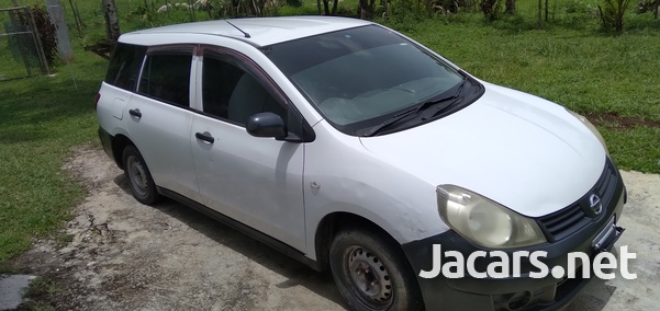 Nissan AD Wagon 1,5L 2012-3
