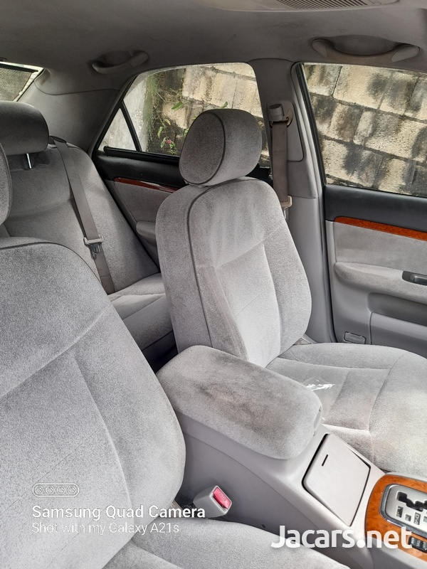 Toyota Mark II 3,0L 2001-6