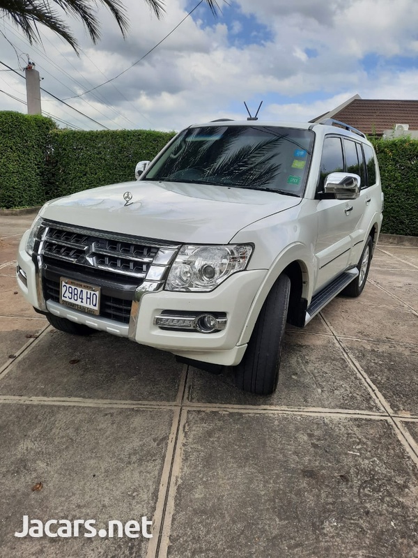 Mitsubishi Pajero 3,0L 2017-1