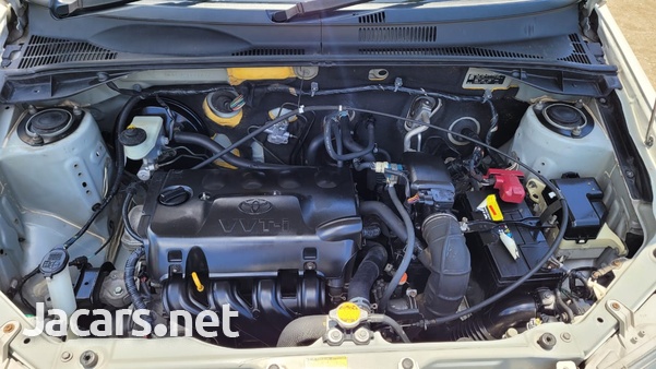 Toyota Succeed 1,5L 2013-4