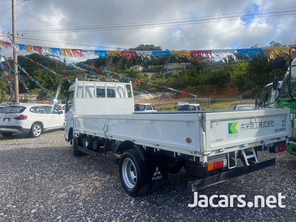 2013 Mitsubishi Canter Truck-6