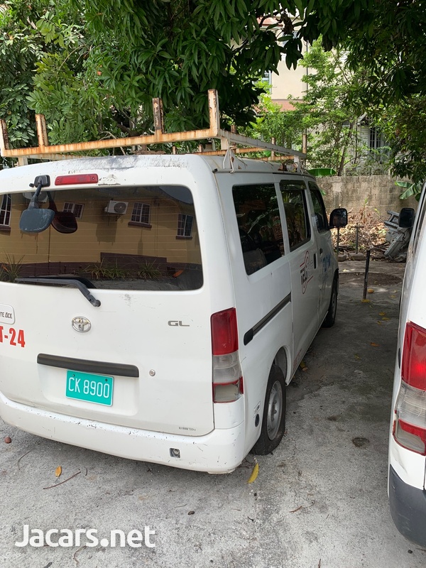 Toyota Liteace-2