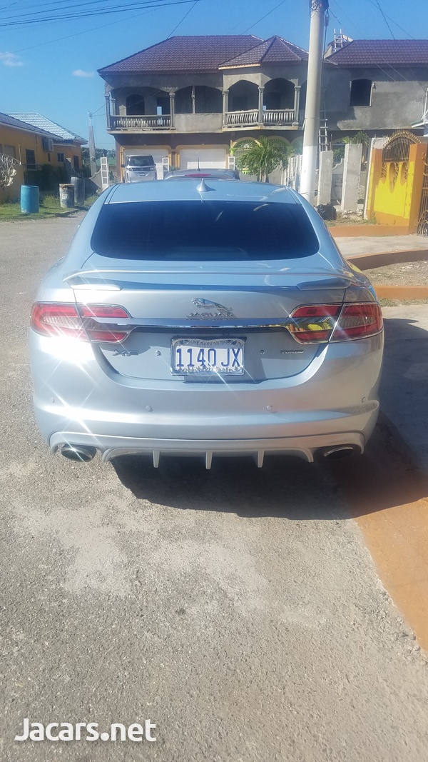 Jaguar XF 2,0L 2014-1
