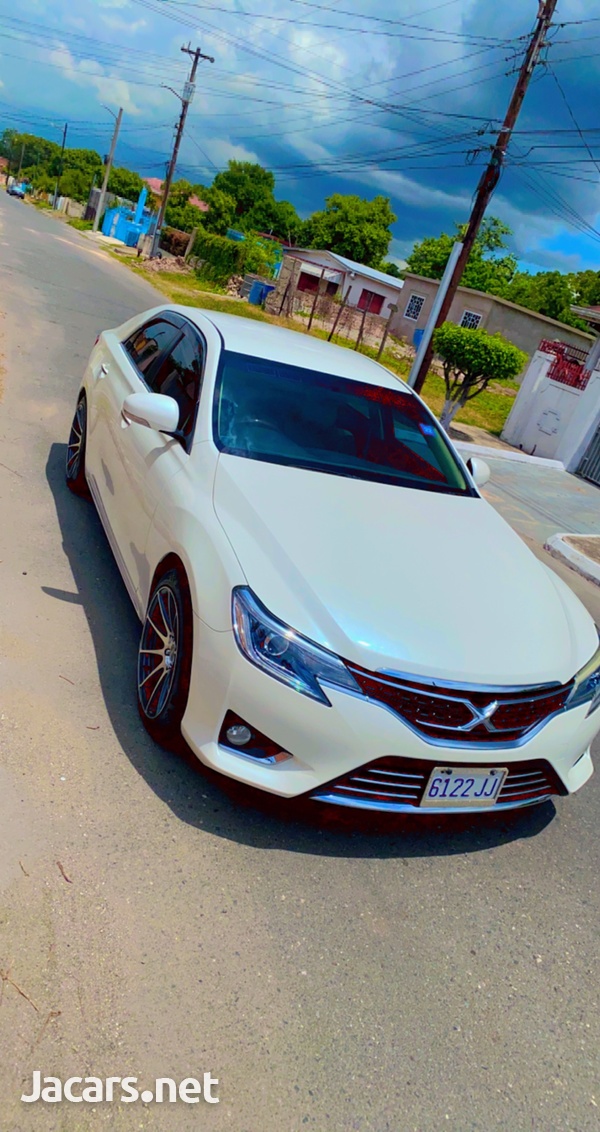 Toyota Mark X 2,5L 2016-2