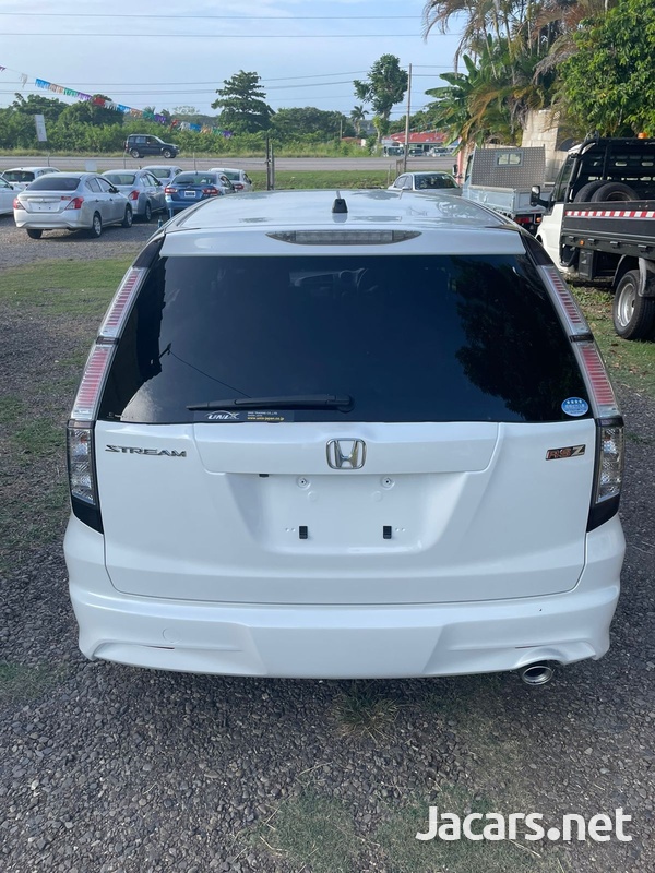 Honda Stream 1,8L 2013