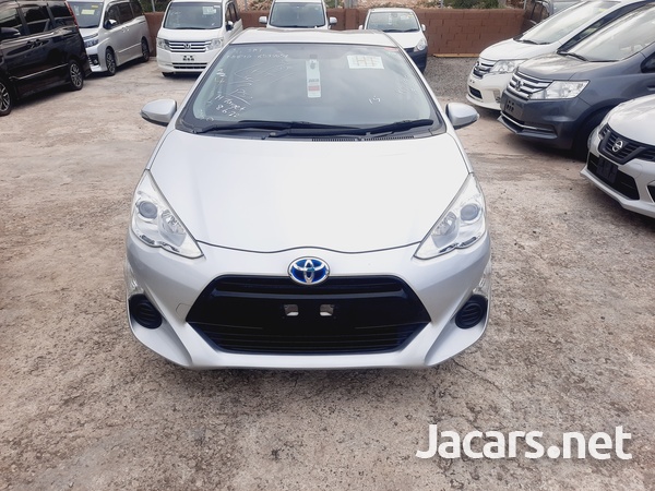 Toyota Aqua 1,5L 2017-2