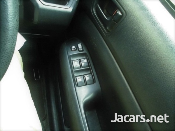 Toyota Succeed 1,5L 2016-14