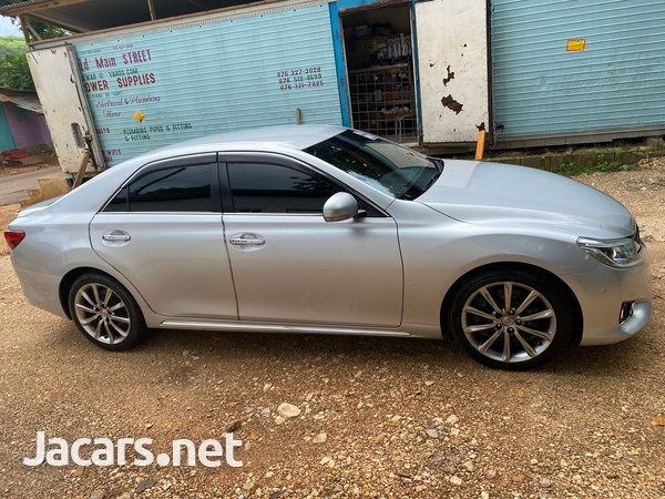 Toyota Mark X 3,5L 2014-8