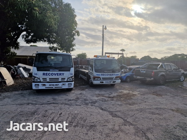 Isuzu 7.5 Recovery Trucks-3