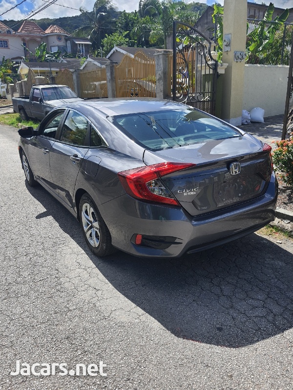 Honda Civic 2,0L 2018-5