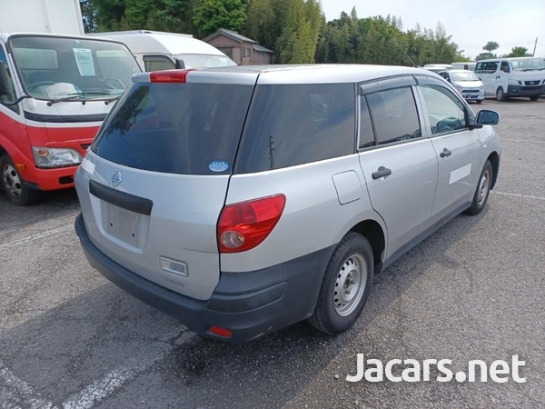 Nissan AD Wagon 1,5L 2017-8