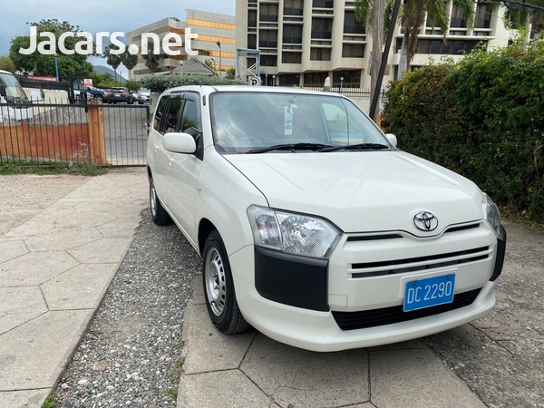 Toyota Probox 1,3L 2017-1