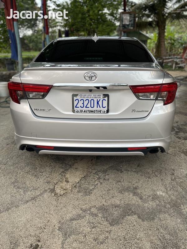 Toyota Mark X 2,5L 2013-3