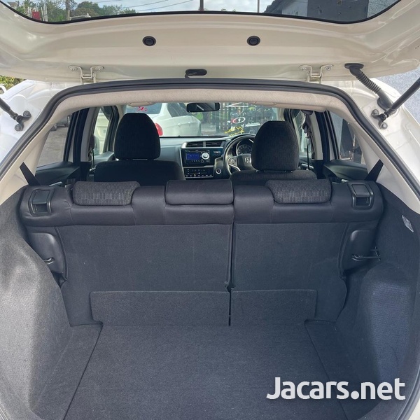 Honda Fit 1,3L 2016-10