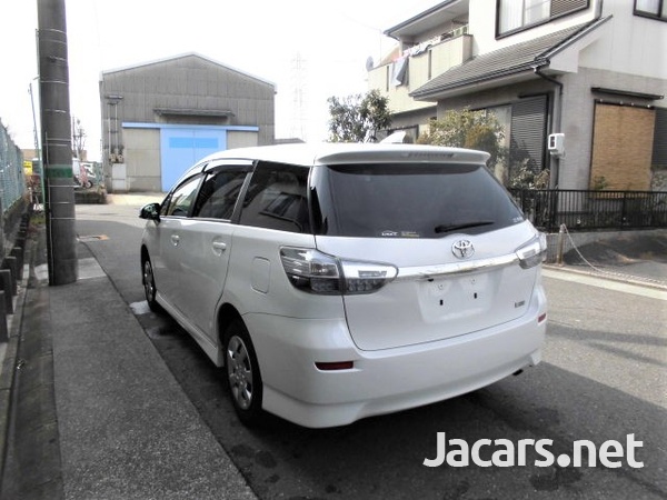 Toyota Wish 1,8L 2017-2