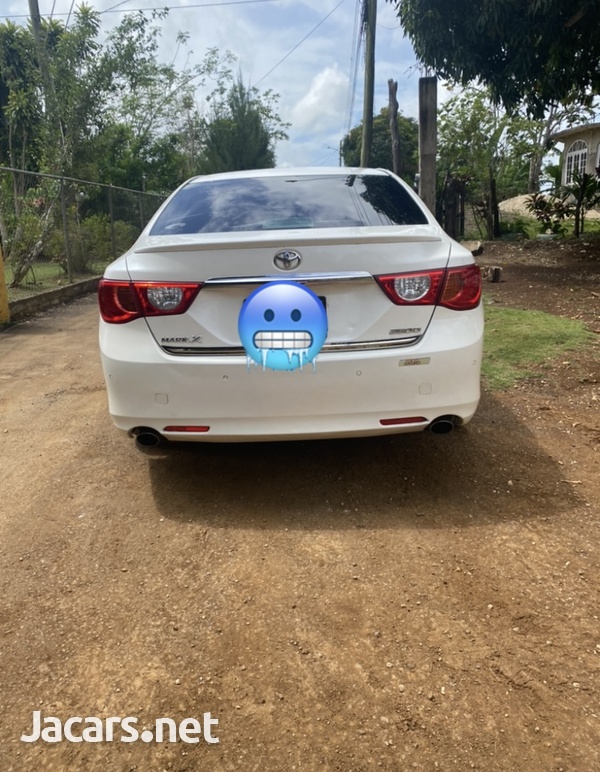 Toyota Mark X 2,5L 2010-4