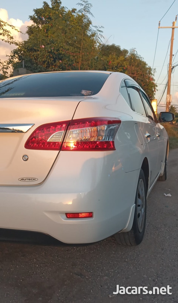Nissan Sylphy 1,8L 2014-5