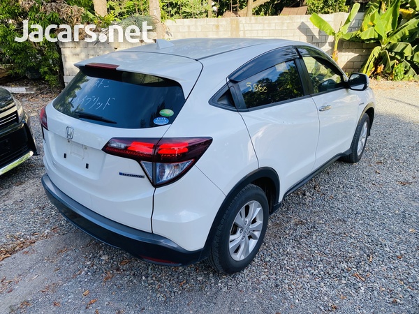Honda Vezel 1,5L 2017-3