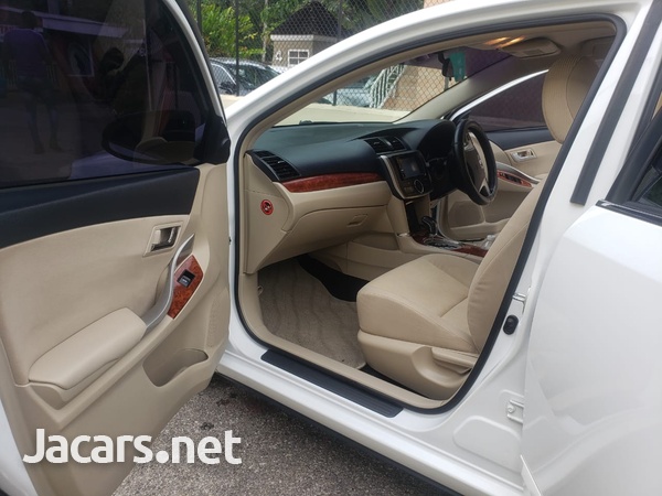 Toyota Premio 1,8L 2014-7