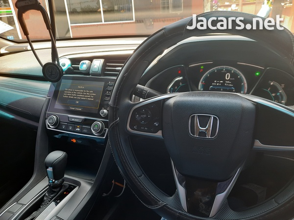 Honda Civic 1,6L 2020-7