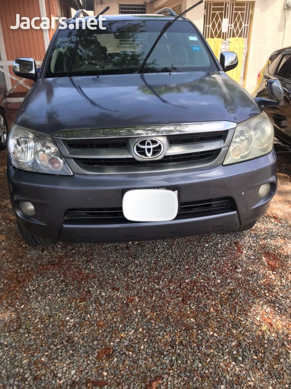 Toyota Fortuner 2,7L 2006-2