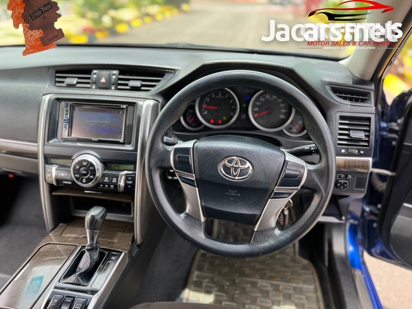 Toyota Mark X 2,5L 2016-6
