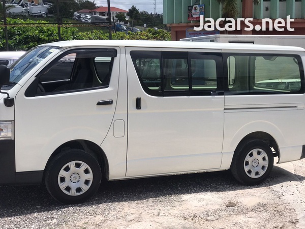 Toyota Hiace 2,5L 2012-7