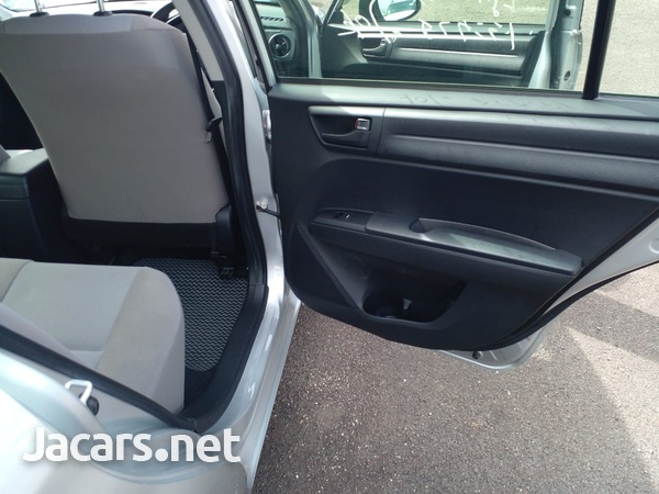 Toyota Axio 1,5L 2017-5