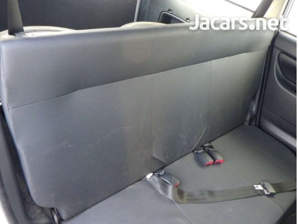 Toyota Probox 1,5L 2017-2