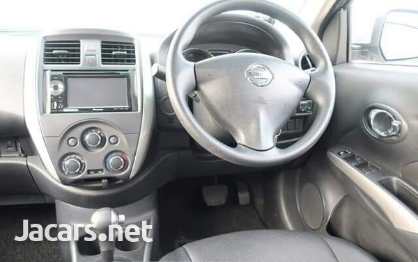 Nissan Almera 1,5L 2015-1